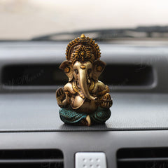 Collection image for: Car Dashboard Idols