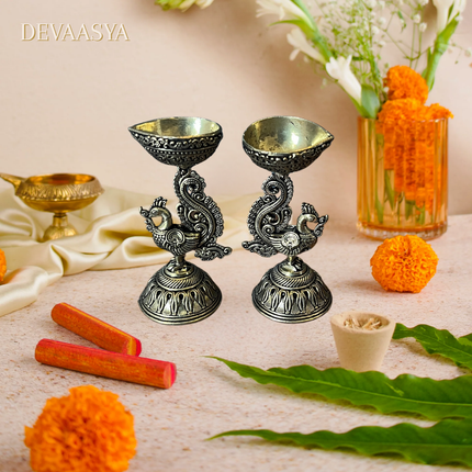 Antique Brass Diya Set – Pack of 2 | Traditional Oil Lamps for Pooja & Festivals